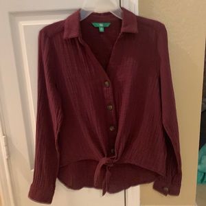 Women’s button down blouse